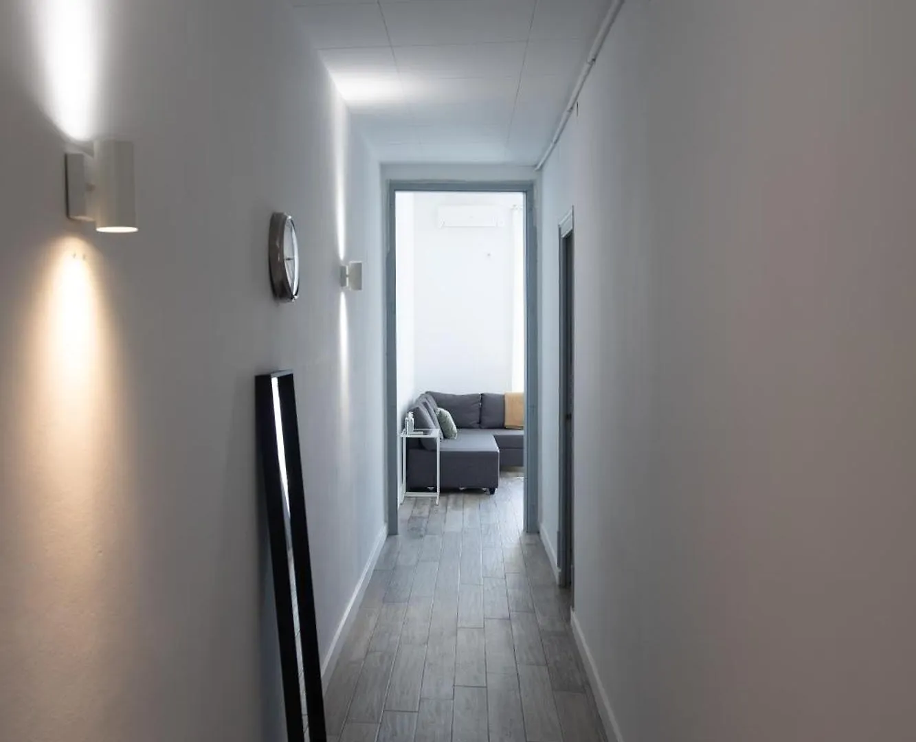 Barcelona - Eixample 1B Apartment
